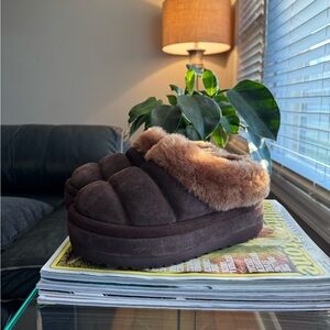 UGG Tazzlita Platforms